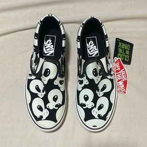 Vans classic slip-on. Glow in the dark! Alien ghost size- 6women 4.5 mens